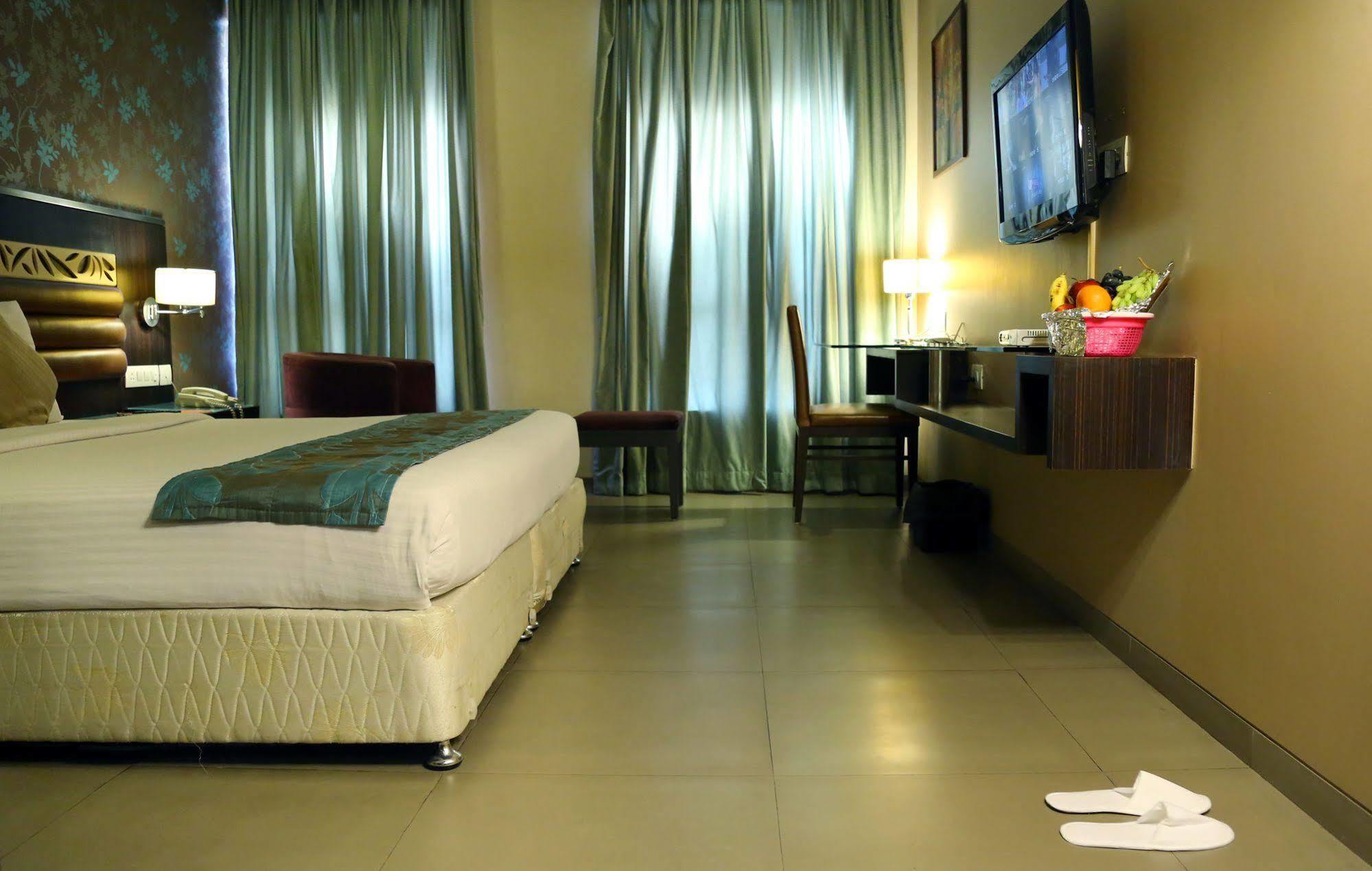 Supreme Heritage Hotel Pune